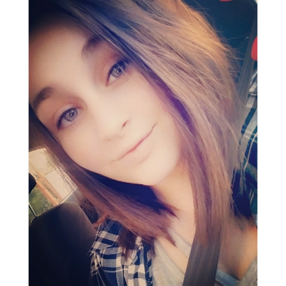 Meet your Posher, Mikaela